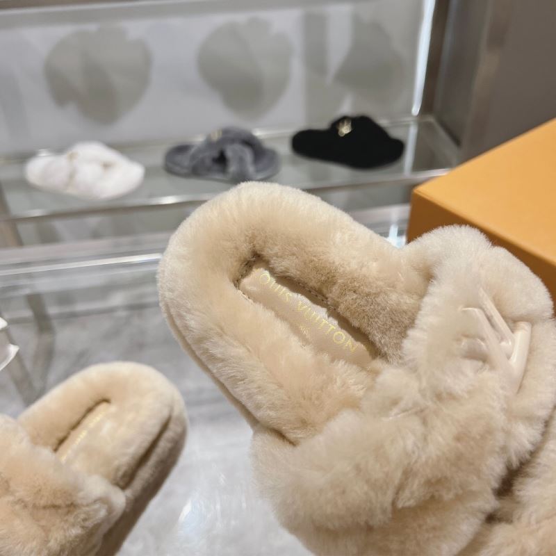 Louis Vuitton Slippers